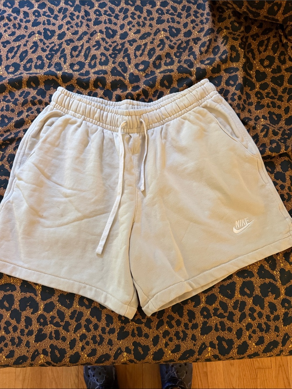 Men’s Nike Flow French Terry Short Bone Tan Men’s Medium